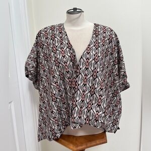 Pink Martini kimono ladies size medium